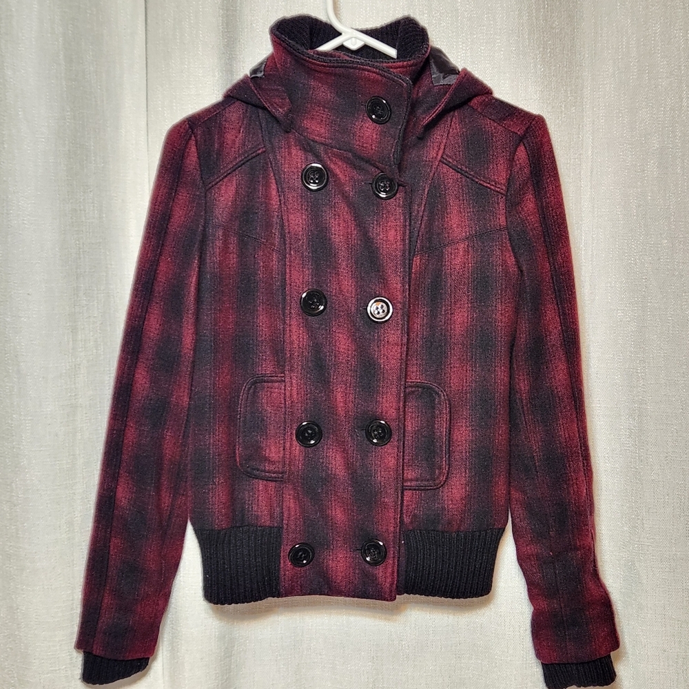 BDG Coat Wool Blend Red Black Plaid Size Small Ribbed Cuffs Collar Waist